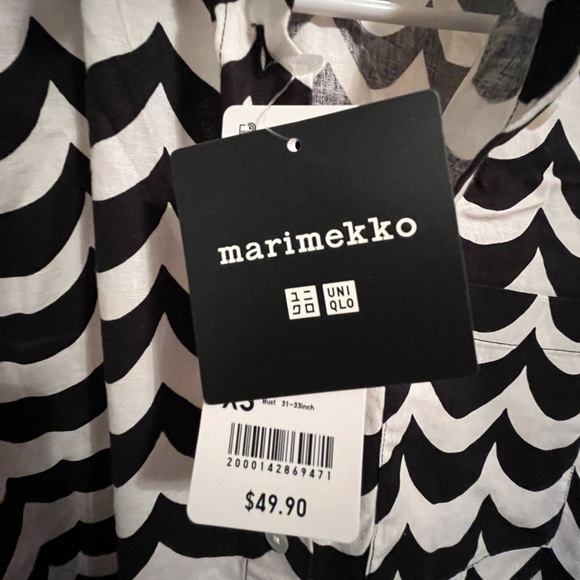 NWT Uniqlo dress - Picture 3 of 6